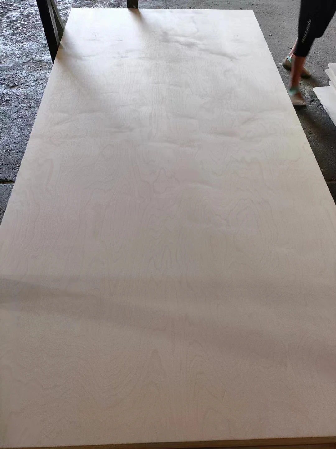 2-10mm Birch Laser Cut Plywood BB/BB CC/CC Grade Birch Veneer Full Birch Wood Plywood