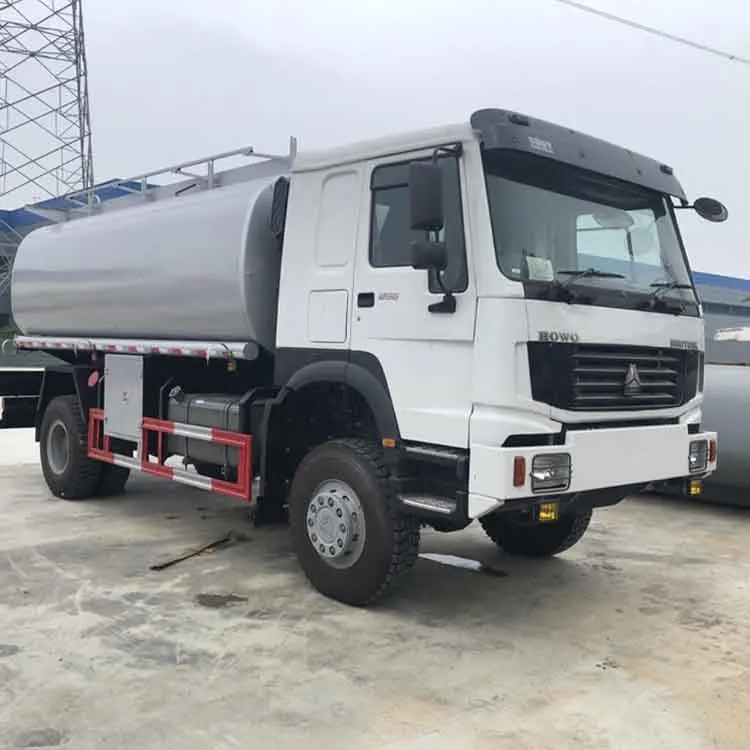 Fuel Tank Truck Water Truck With 30000 Liters Water Tank Fuel Tank Truck Flow Met