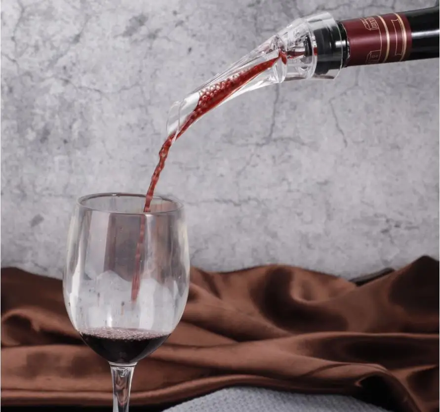 Acrylic Eagle Red Wine Decanter Aerating Aerator Bottle Cork Stopper  Quick Decanter Spout Wine Aerator Pourer