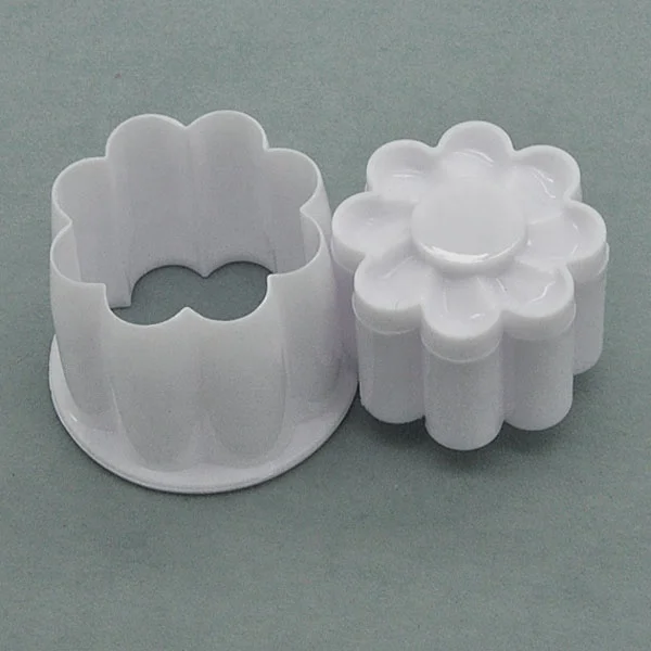 2Pcs/Set Flower Shape Plunger Fondant Cake Mold Cookie Stamp Impress Embosser Cutter Cake Molds DIY Cookie Biscuit