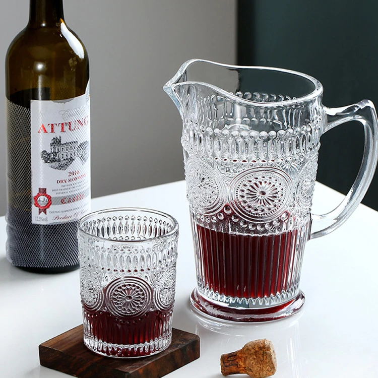 Wholesale Glass Water Pitcher Tall Heavy Vintage Clear Fruit Glass Water Jug  Lead-Free Crystal Embossed Water Glass Tea Pot