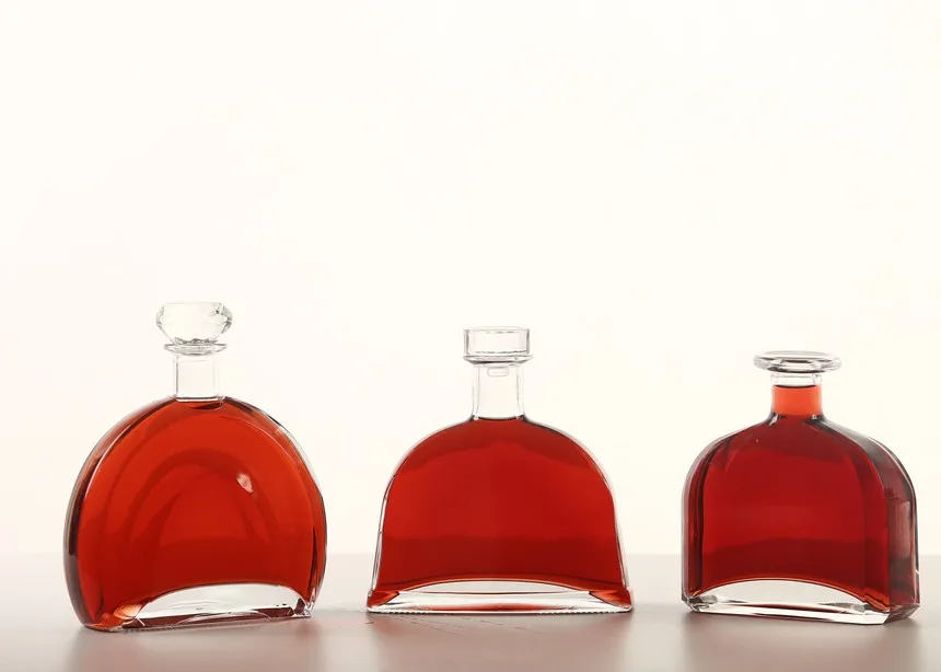 Custom 200Ml 500Ml 1000Ml Transparent Flint Glass Liquor Wine Whisky Vodka Tequila Wine Bottle With Cork Lid