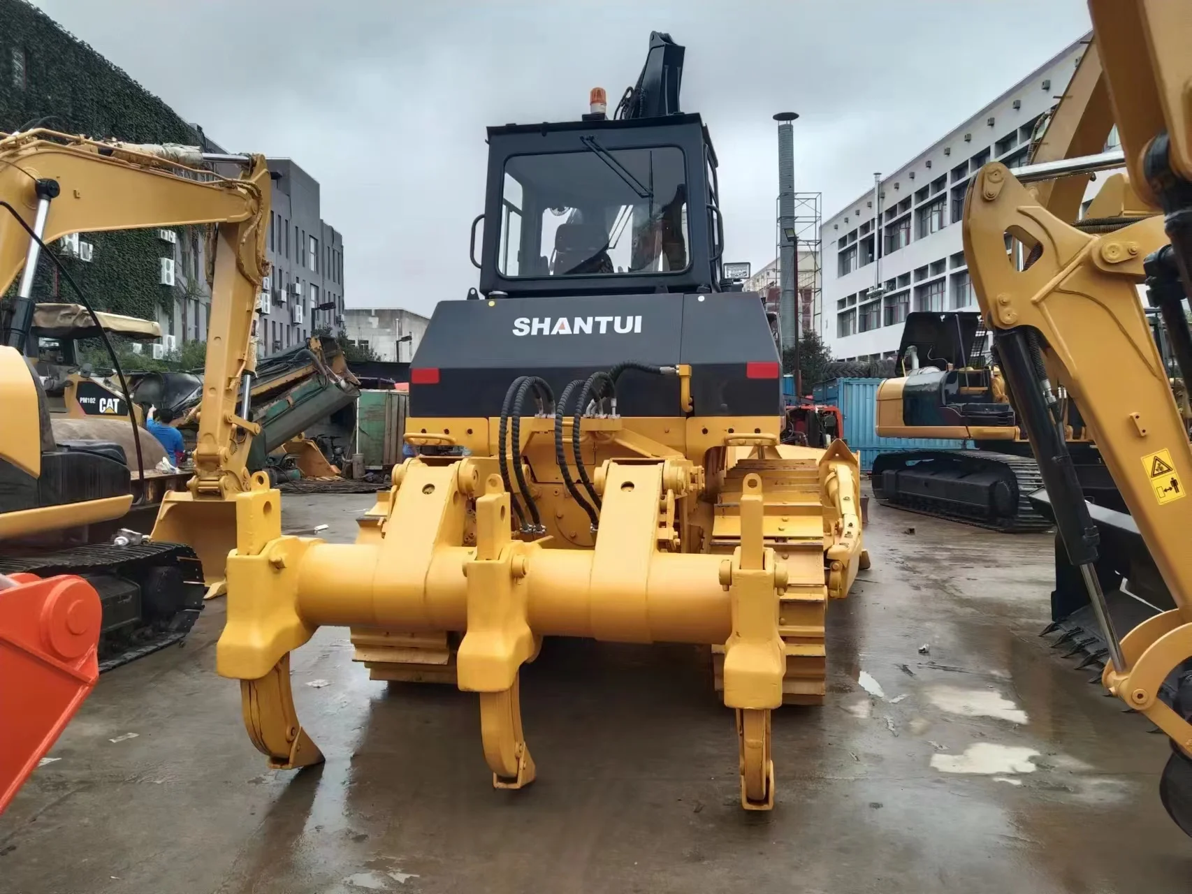 2016 China brand shantui sd16 sd22 sd32 crawler bulldozers for sale earth-moving construction equipment