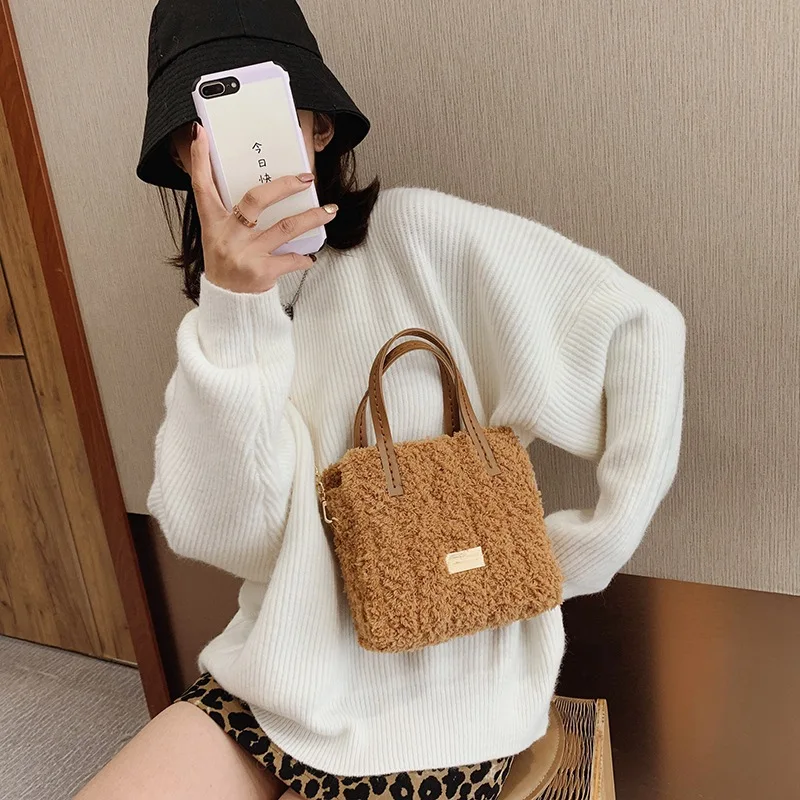 Handmade Woven Bag Making kit,Plastic Canvas Sheets Set Hand-Knit Craft Shoulder Bags Kit with  woolen yarn Materials