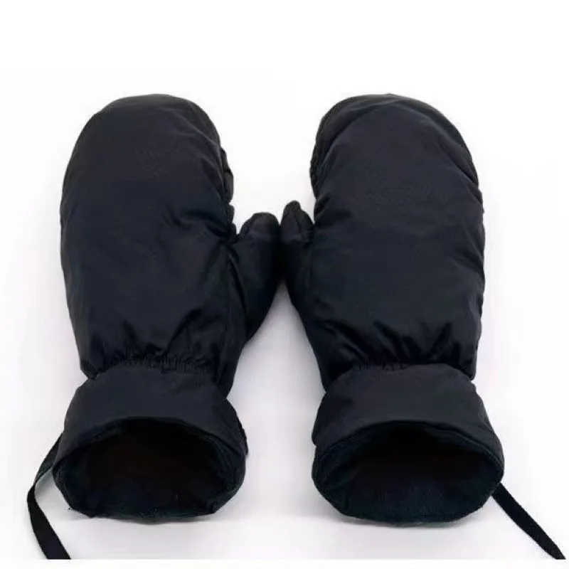 Factory wholesale windproof waterproof Ultralight Outdoor Down Mittens Nylon Fabric Camping Down Winter Gloves