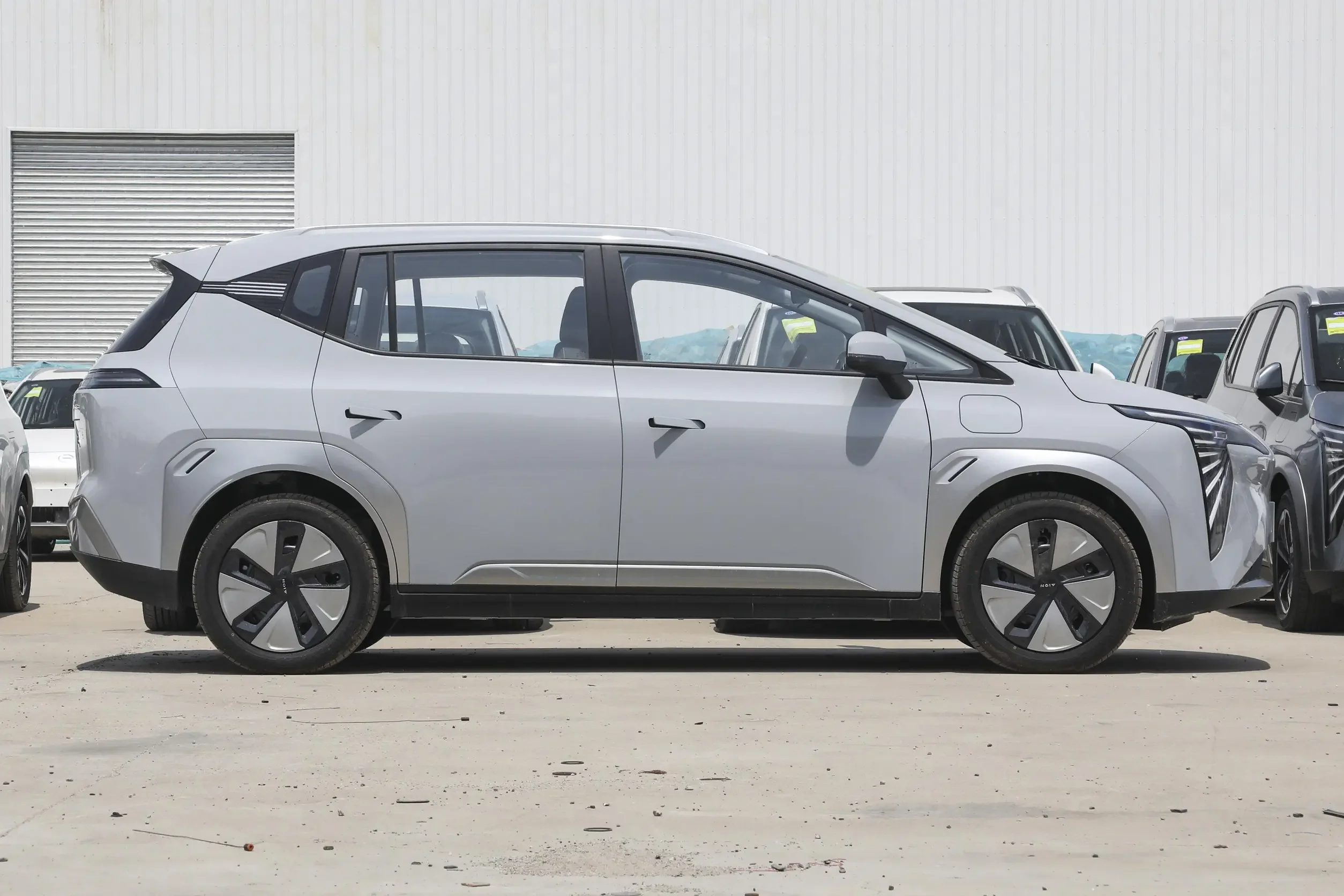 2024 GAC Aion Y Plus электрический внедорожник мощностью 200 л.с. 510 км Новый энергетический автомобиль из Китая