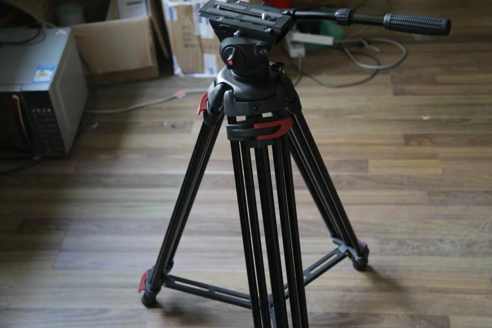 Tripod (5).jpg