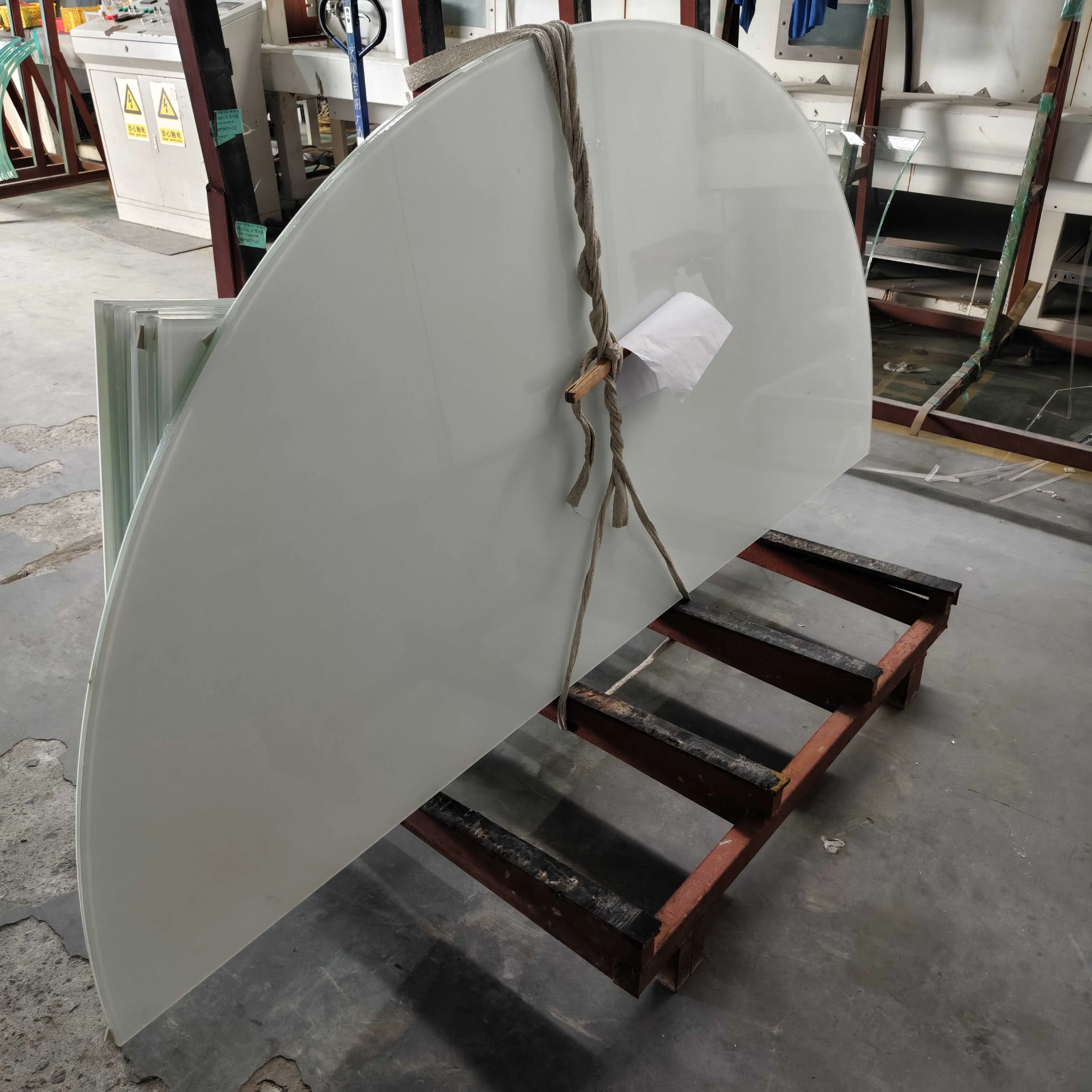 Customized 4mm 5mm 6mm 8mm 10mm 12mm Float Gradient Colored Tinted Glass Tempered Safety Glass Wholesale
