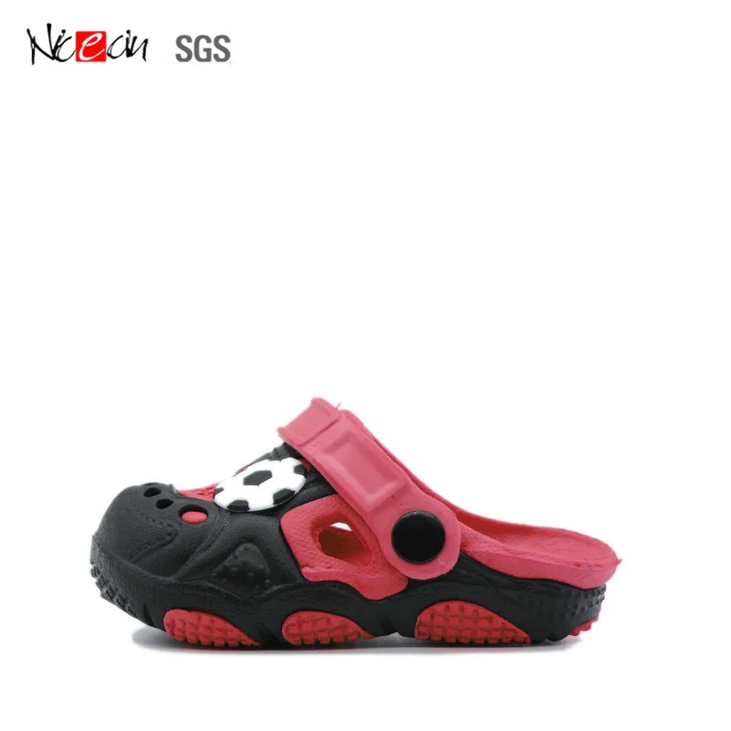 Распродажа, садовая обувь для мальчиков EVA, украшение для футбола, сандалии для сабо