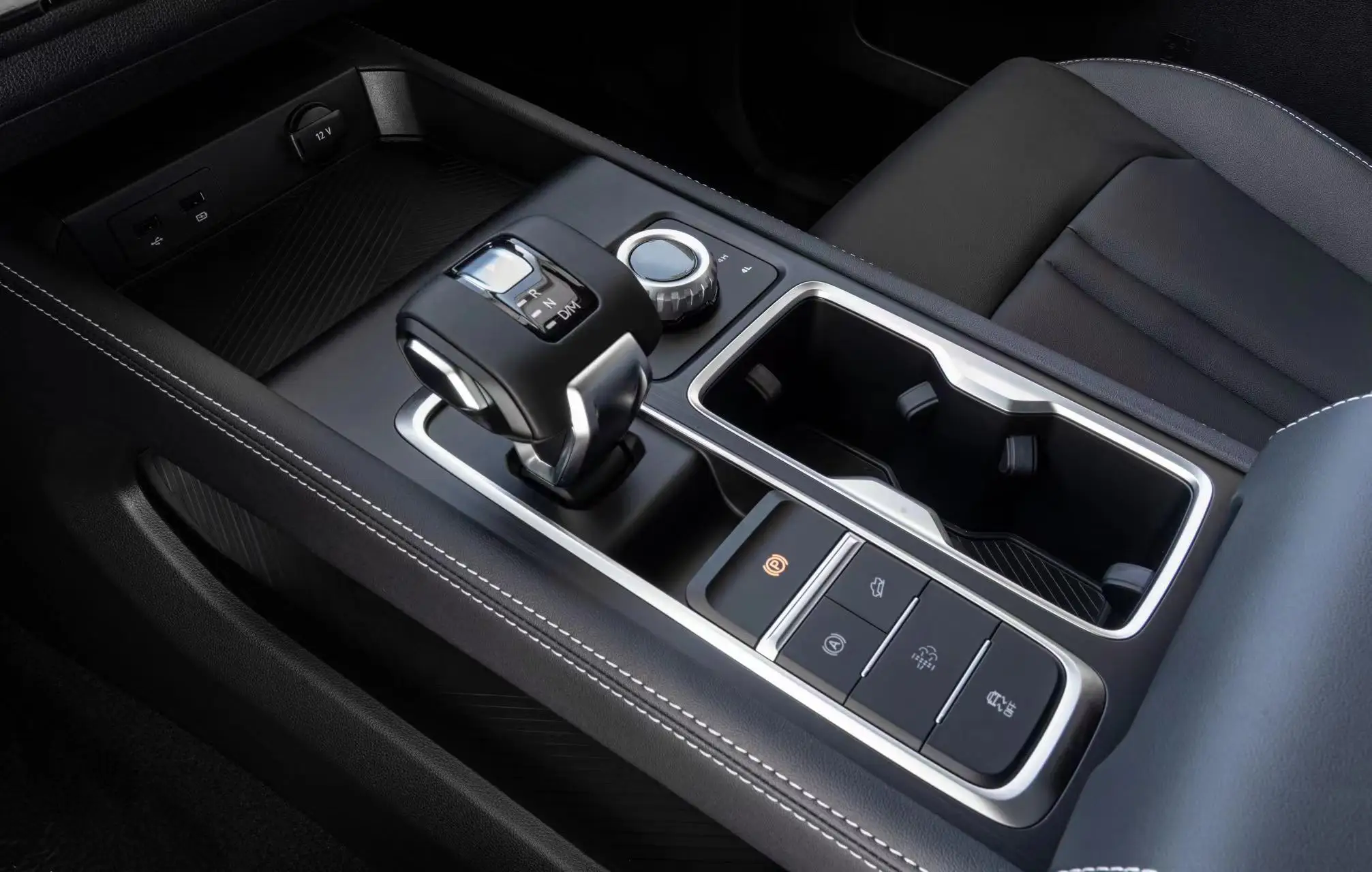 Grand Avenue Diesel 4X2 MT 4X4 MT 4X4 AT cheap price Euro II for sale