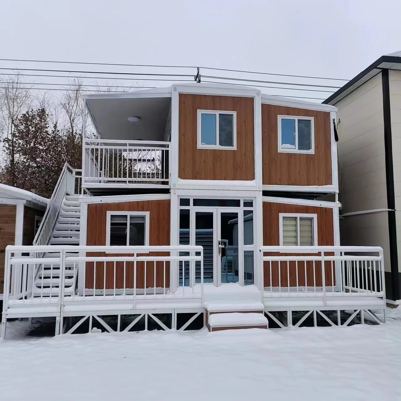 portable bunk houses capsule hotel prefab container mobile modular small little tiny trailer house on wheels