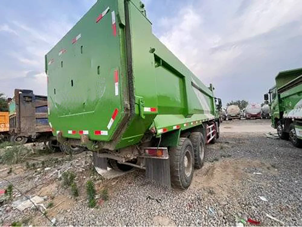 Used  High Quality Sinotruk HOWO 8x4 Dump Truck used 440hp Euro3 Euro4 Euro5 Diesel Tipper Truck Dump Trucks hot sales
