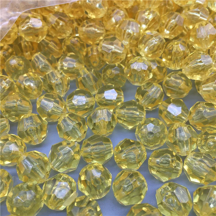 Hongzhi Whosale 8mm 10mm 12mm 14mm Beautiful 32 Faceted Acrylic Beads Transparent Loose Plastic Beads For DIY Jewelry Making
