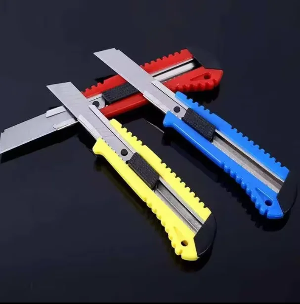 High quality Factory cheap price office desktop standard 18mm blade plastic utility cutter knife utility cutter knife