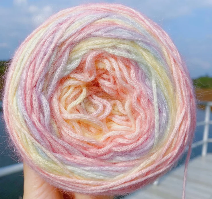 
New color gradient shawl shawl coat wool hand-woven wool ball DIY self-woven scarf line manufacturers supply 