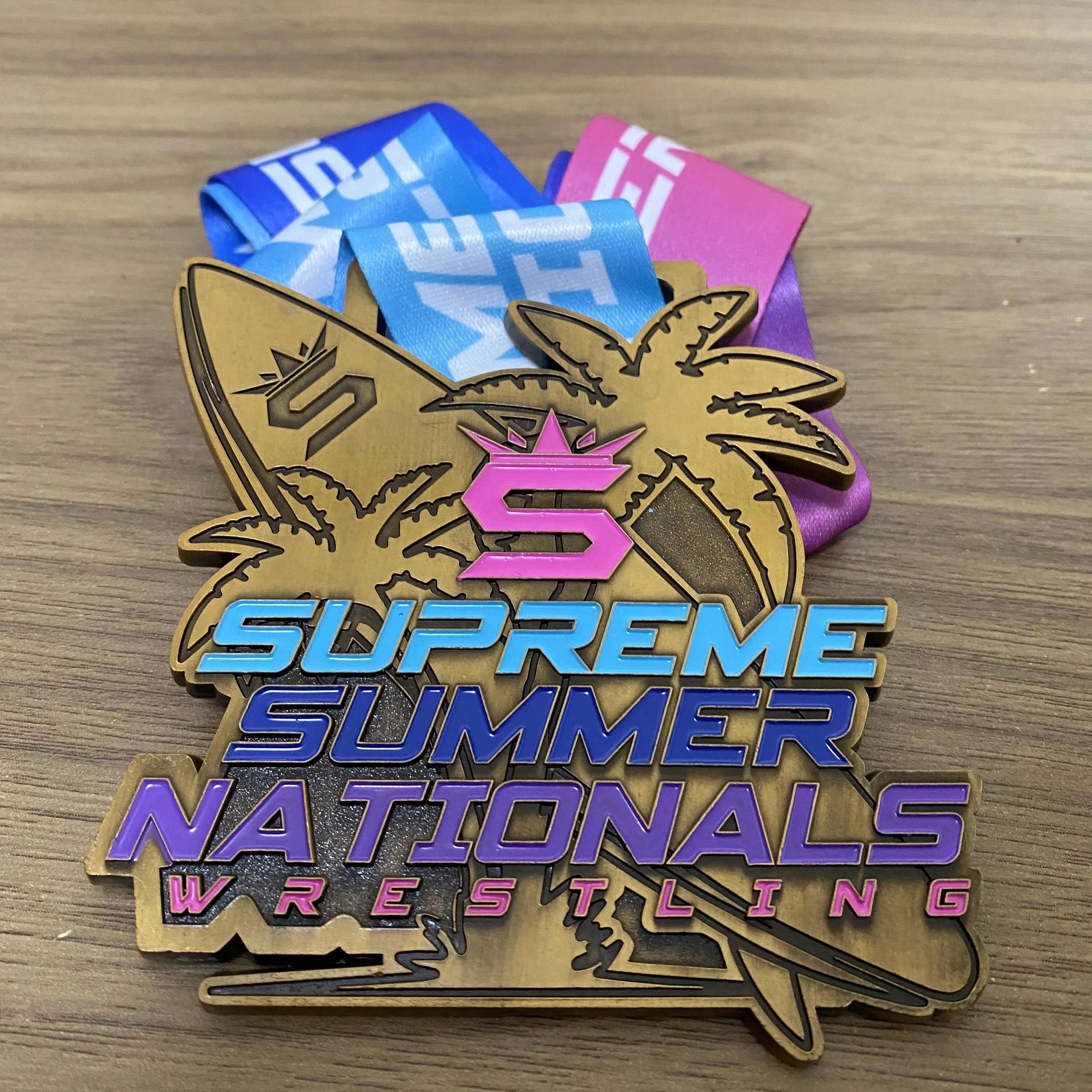 Wholesale customizes golden wrestling medals judo karate metal awards sport custom race catholic basketball medals