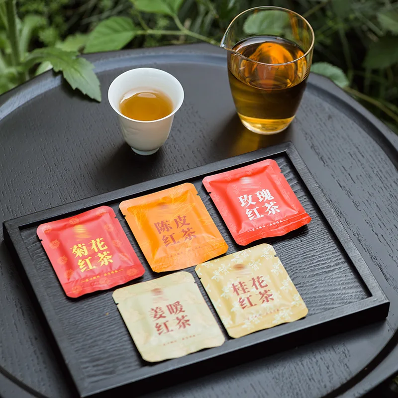 New style organic multi-flavored Yunnan black tea Pu-erh mini tea brick biscuit tea cake