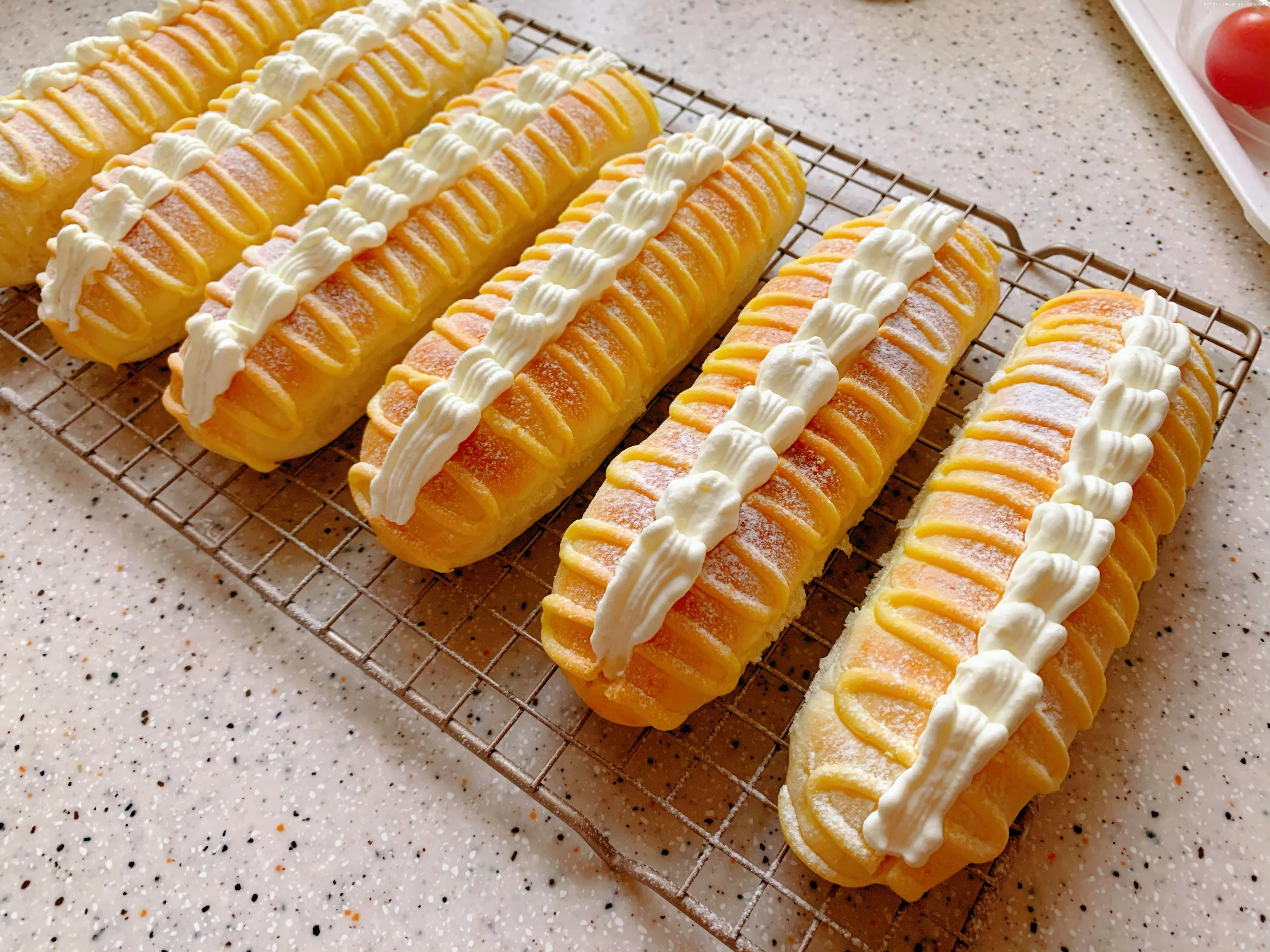 Chocolate Paste Cream Jam Filling Injecting Machine Bread Puff Cake Filling Machine for Sale