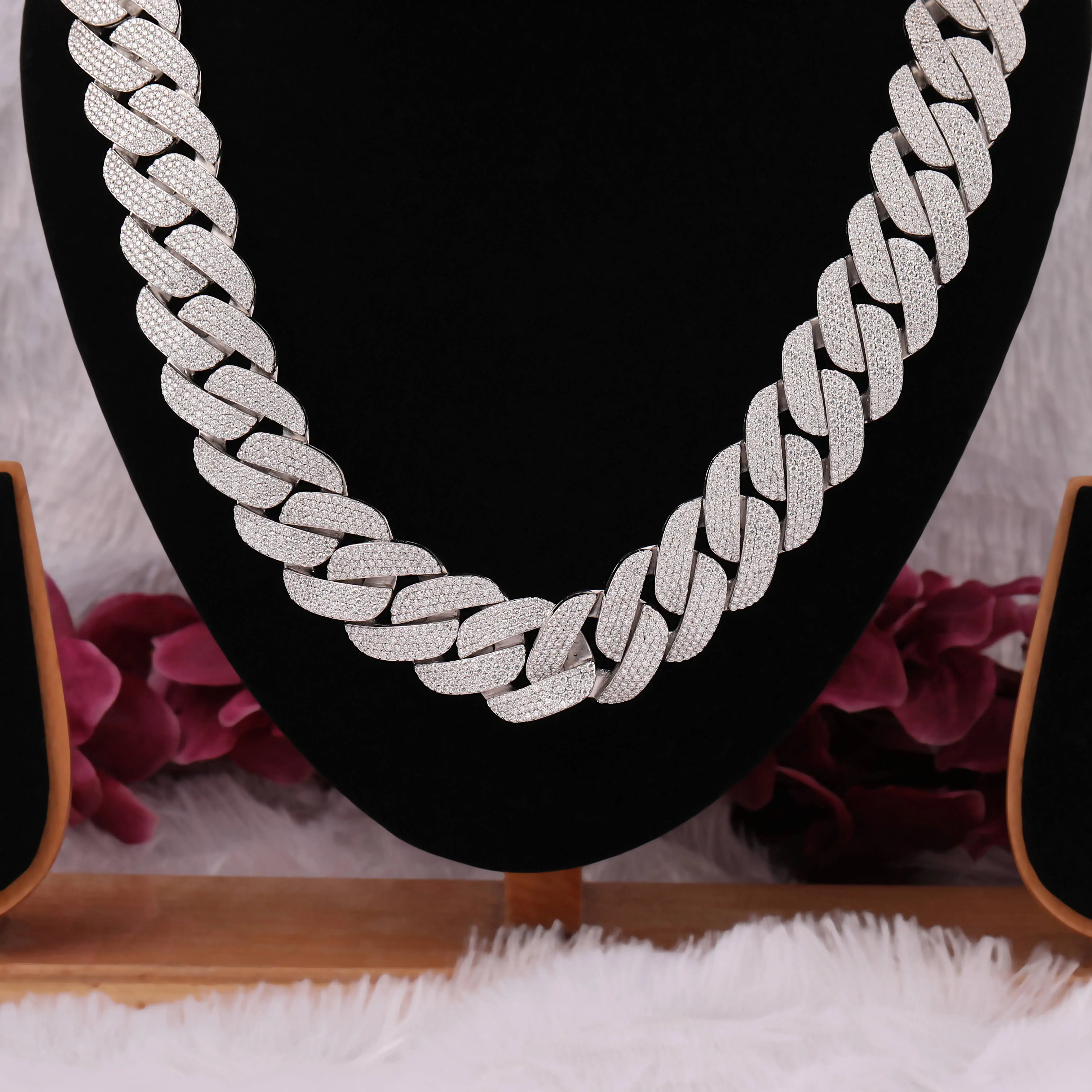 22 MM 20INCH Miami Hip Hop Moissanite with Tiny Round Diamond Unique Latest Trendy Fashion Cuban Chain 925 Sterling silver
