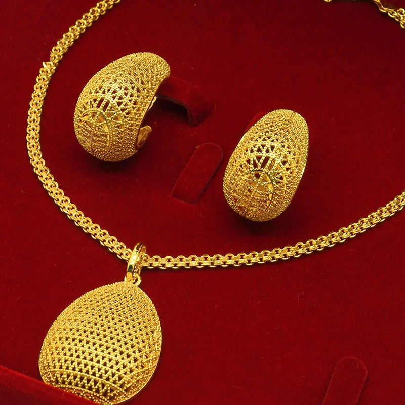 24K Gold Plated Two Pieces Copper Jewelry Set India Dubai Sand Gold Twisted Geometry Necklace Earrings Jewelry