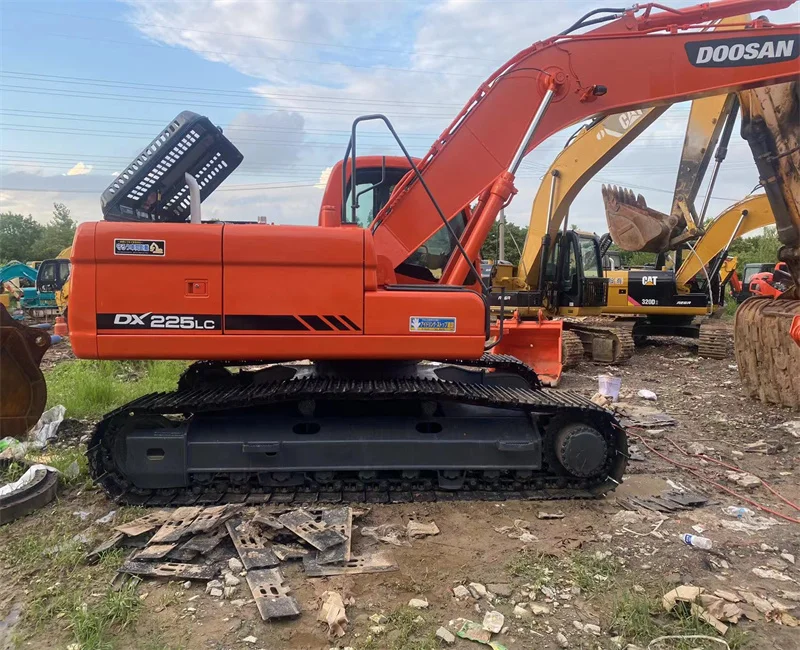 doosan dx225LC-9C excavator with excellent performance Wholesale Price excellent condition used doosan dx225 excavator for sale