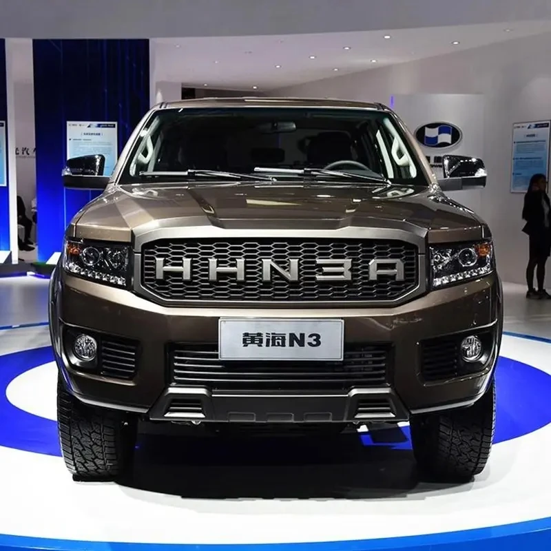 Chinese HHNER new hot selling diesel pickup 4x2/4x4 minivan for sale