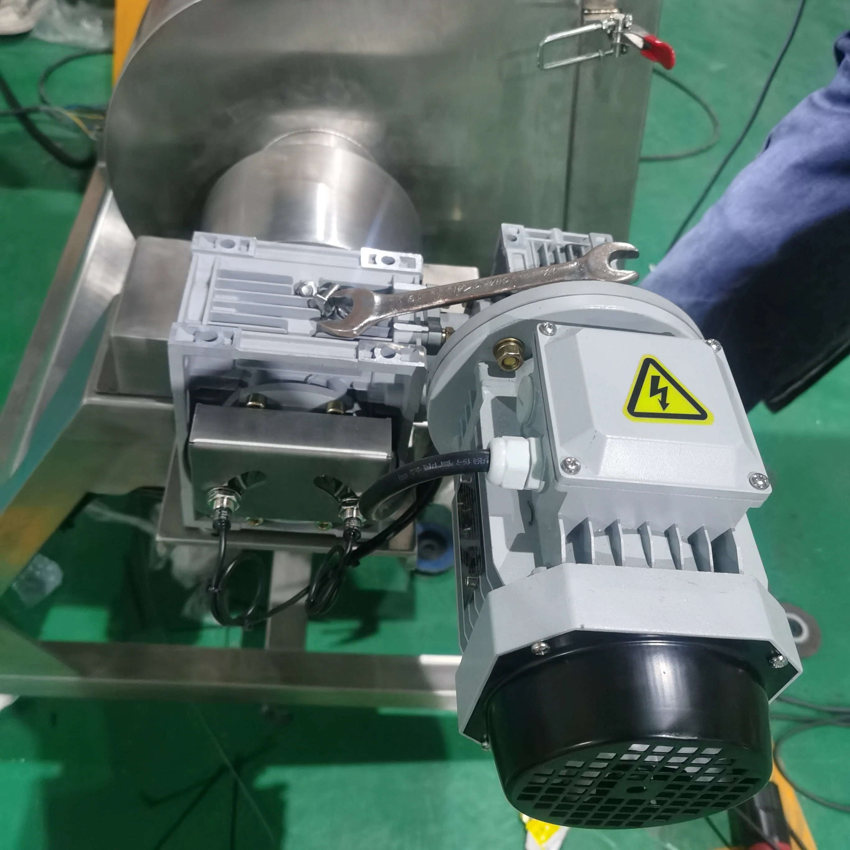 75 л 100 л 300 л Наклонный блендер сухой порошок жидкая паста пищевой порошок смеситель