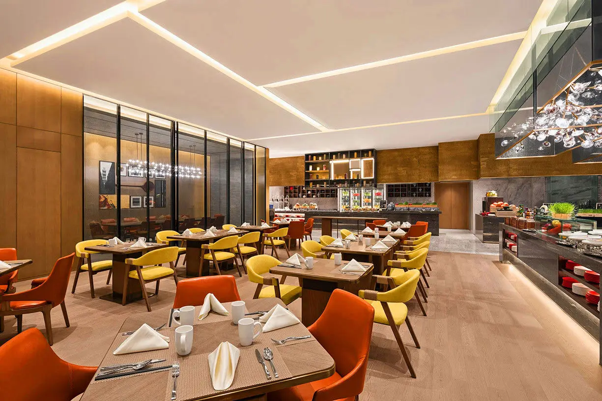 Wholesale Modern Gold Metal round Back Dining Hotel Furniture Restaurant Hotel Contemporary Design Hospital Use Available Dubai