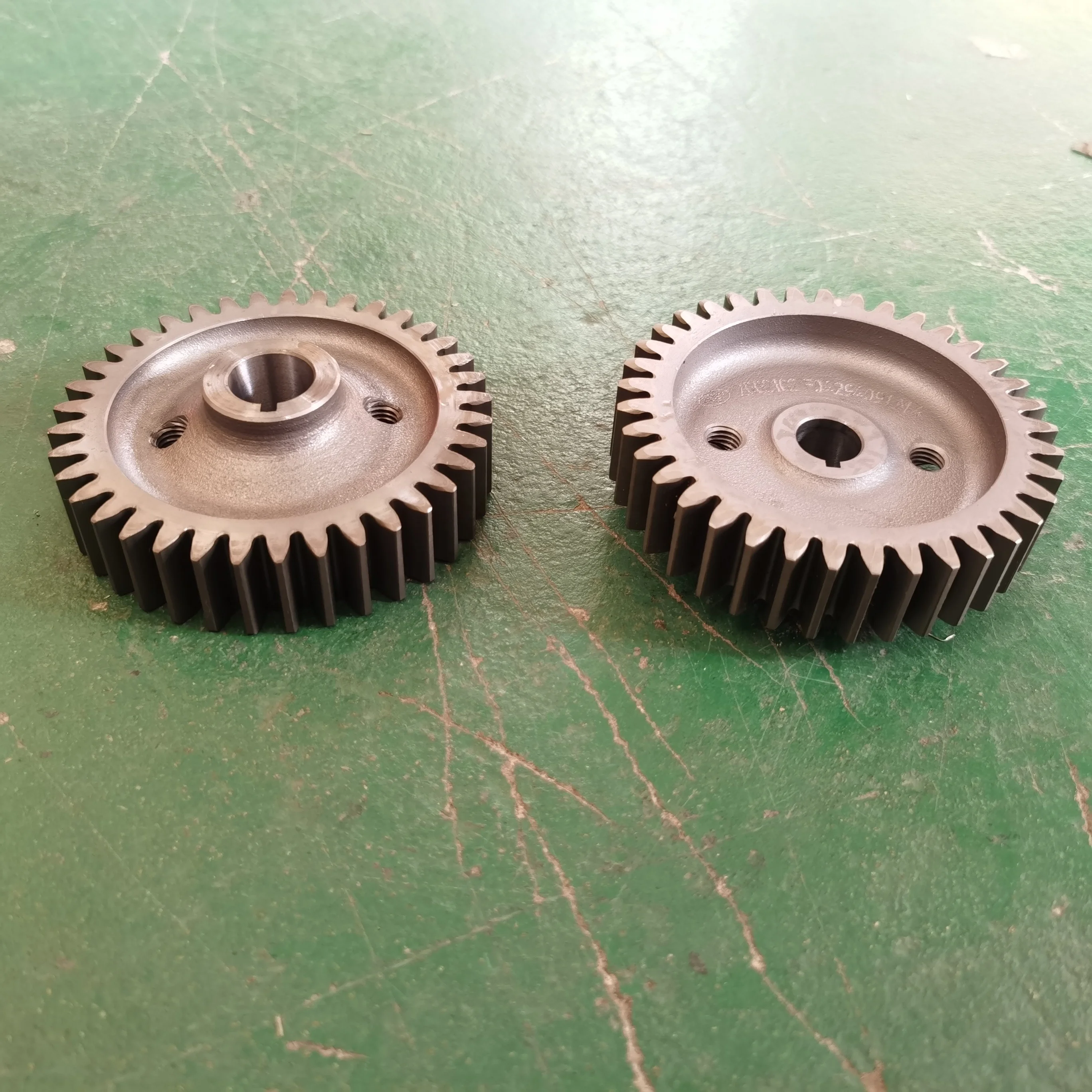 TCD2013 L06 2V Toothed gear 04294091 04283569