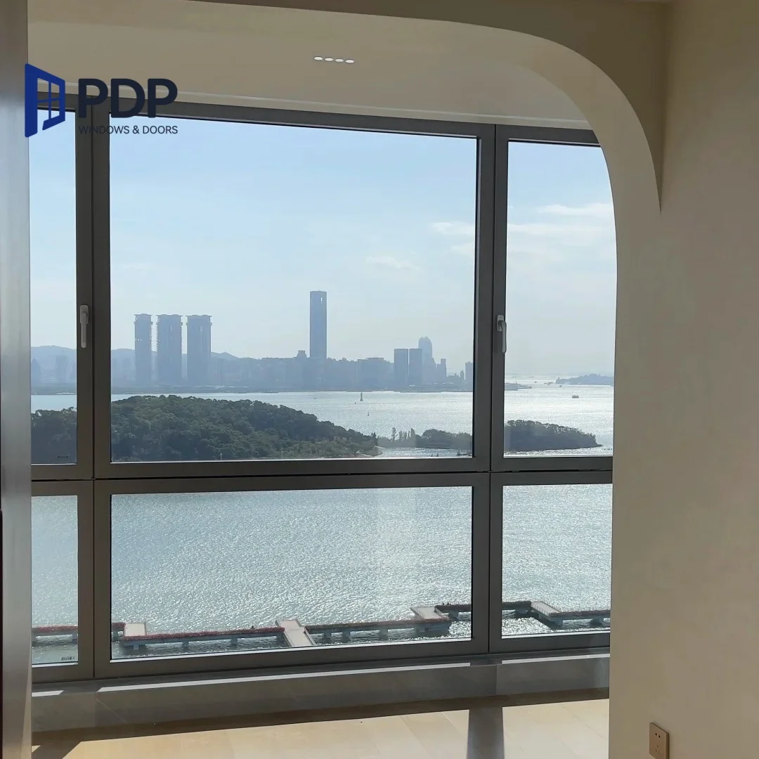 China Supplier Coating Finish Modern Glass Tilt And Turn Aluminum Black Window