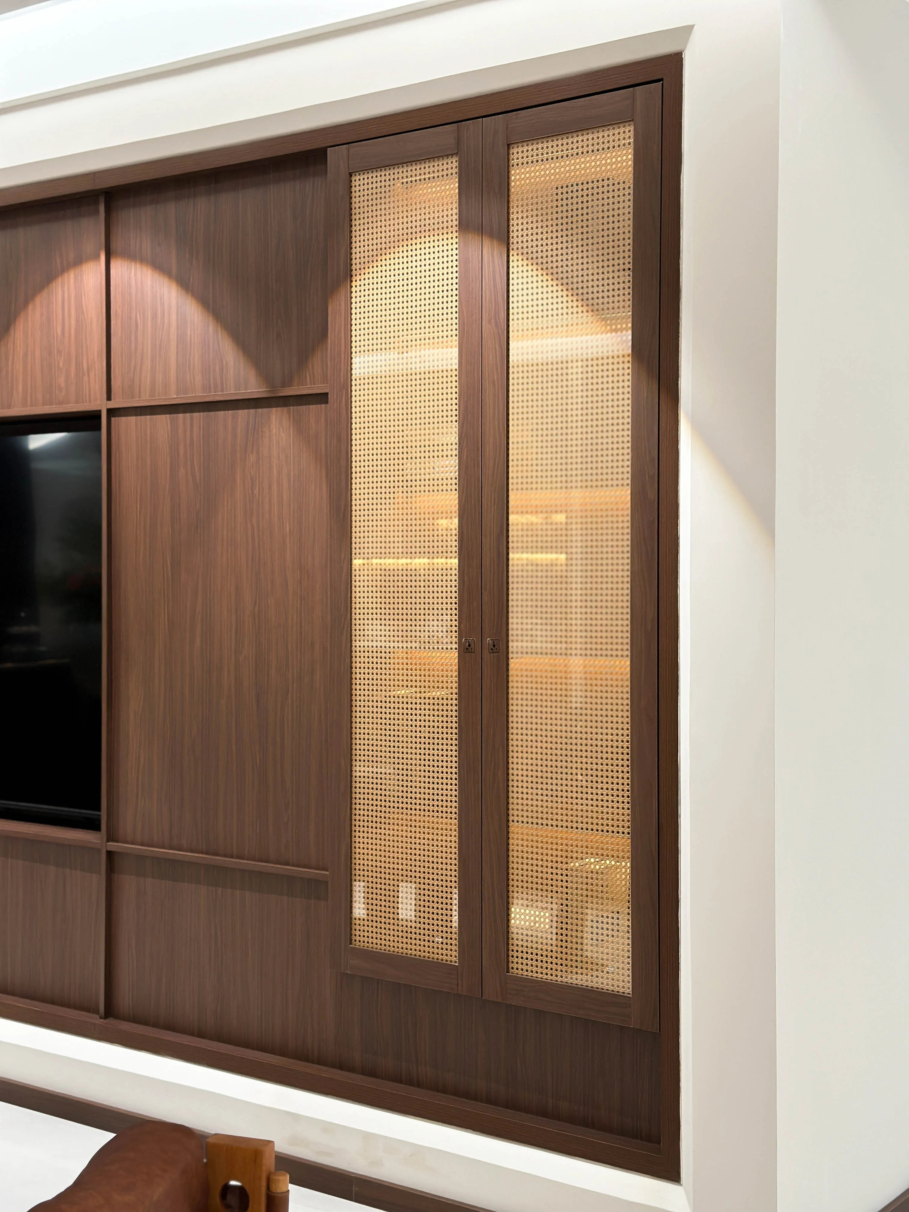 Living Room TV counter Living Room Furniture Southeast Asian Style Rattan Woven Door