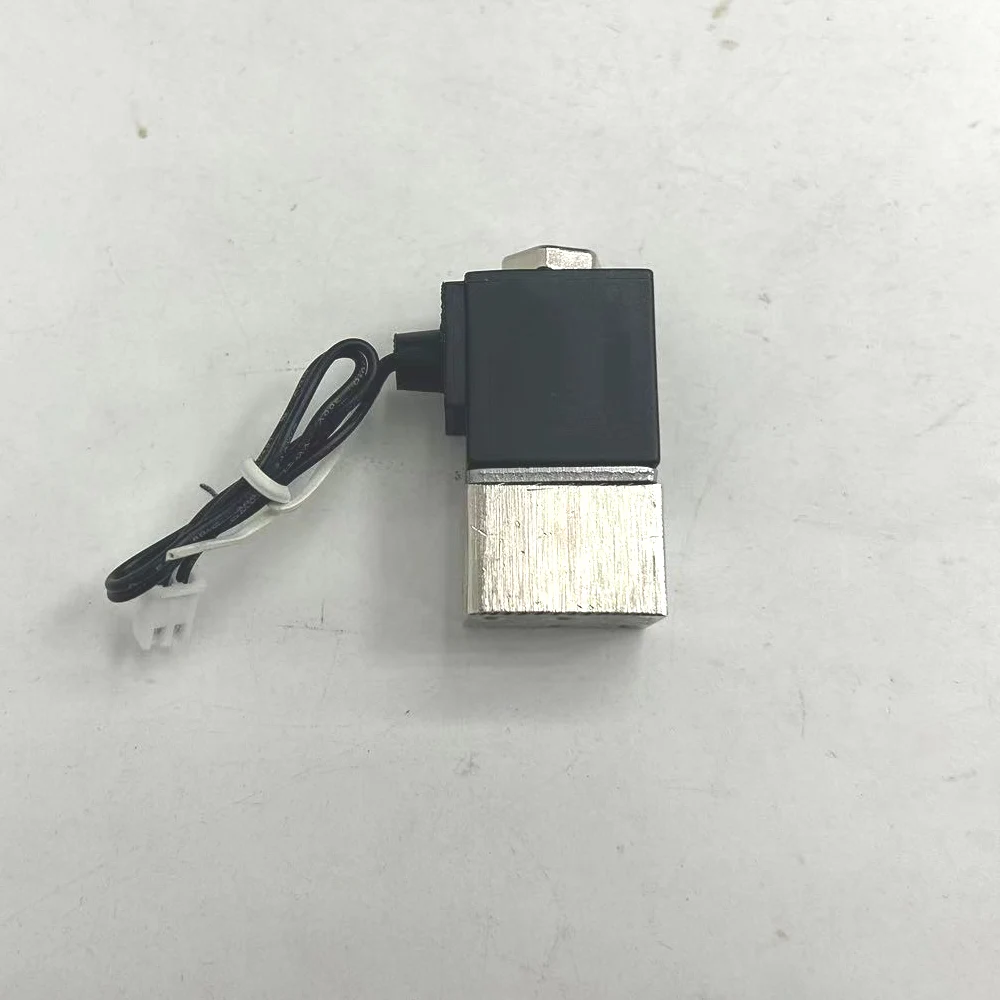 DC12V мини электромагнитный клапан с портами M4 латунная структура для общего применения
