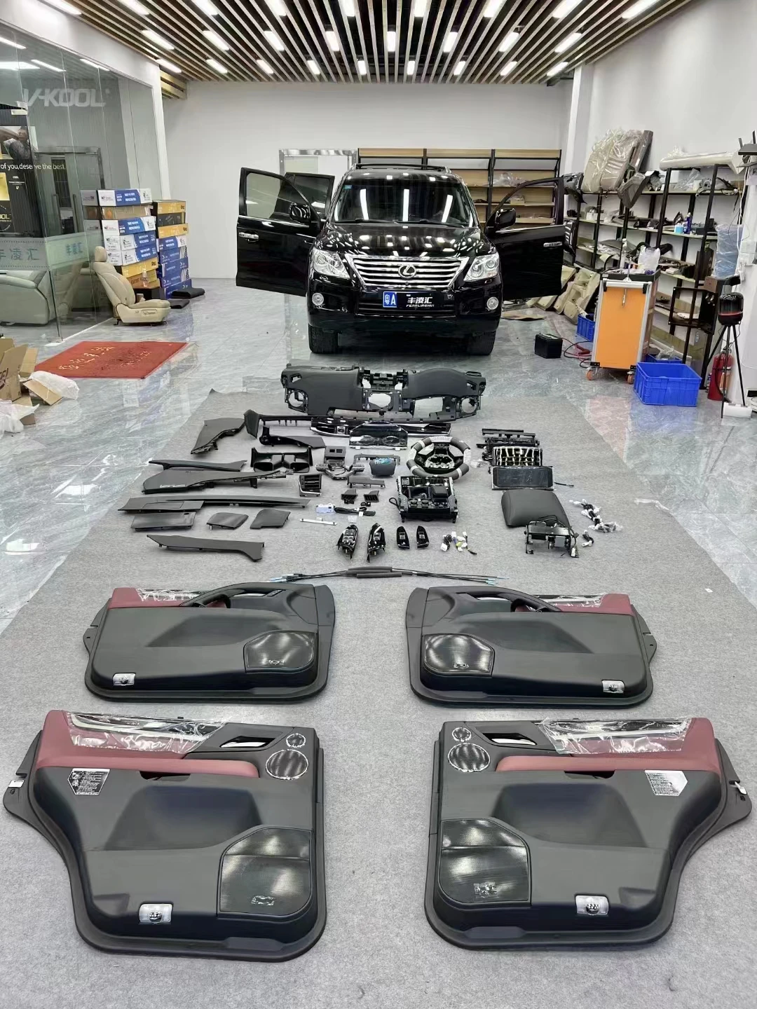 Car interior parts Modified cluster instrument panel Dashboard Console For LEXUS LX570 Interior package 2008-2015 upgrade 2021