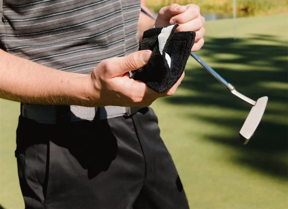 Portable Small Pocket Golf ball Towel with Clip Wiping, Cleaning and Soaking Towel for golfing