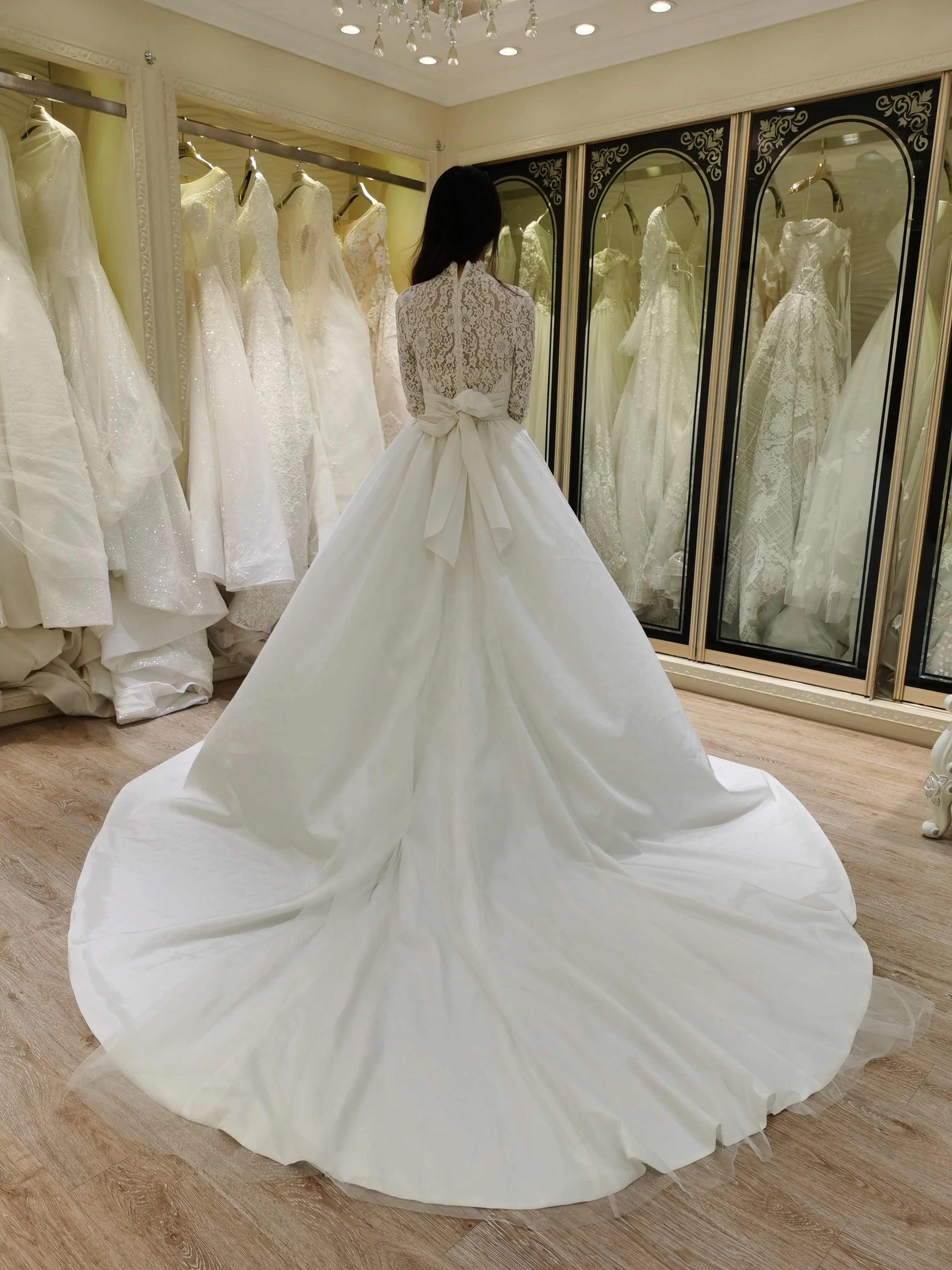 2021 long sleeve high neck muslim ball gown wedding dress bridal gown back big bow