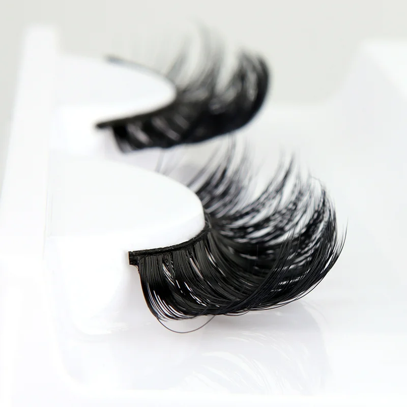 Hollyren Private Logo D Curl Russian Strip Eyelashes Vendor Wholesale Faux Mink Cruelty Free Vegan Volume Strip Lashes D Curl