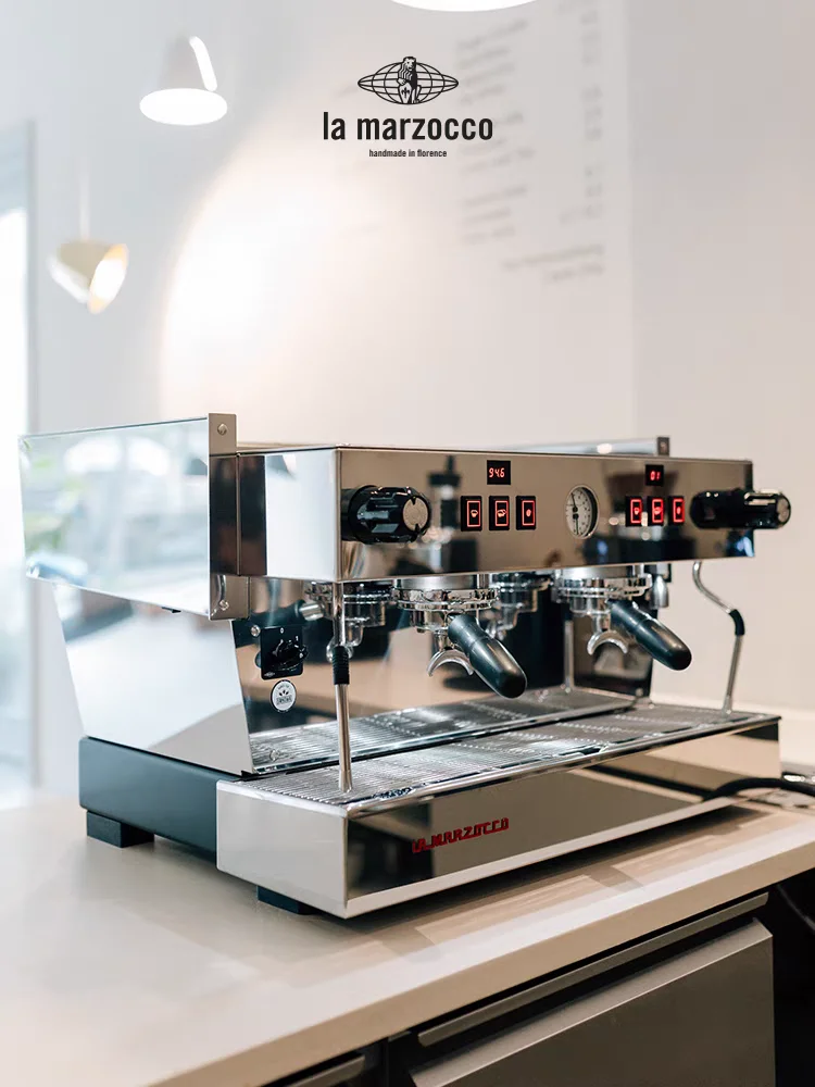 La Marzocco Linea Classic S Espresso Machine 2 Groups Commercial Espresso Machines