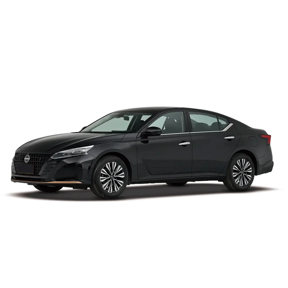 High Quality Nissan Altima Sedan 5 Doors 5 Seats New Car Rear Camera Leather R17 Tires Car Nissan Altima Cheap Gasoline Car