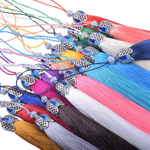 
8.5cm(3.4') Craft Tassels with Hollowed Antique Silver Caps and Hanging Loops for Jewelry Making, Crafts Designs, 