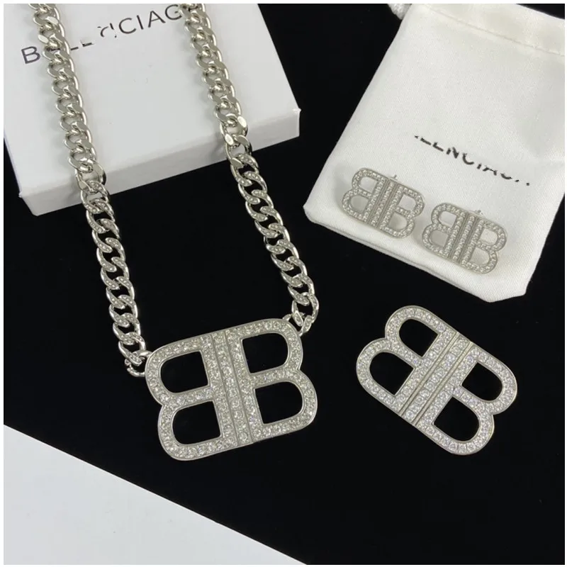 2022 Fashion Luxury Letter Double G C C Necklace Bracelet Famous Brand Charms CC Inspired Logo Designer Jewelry