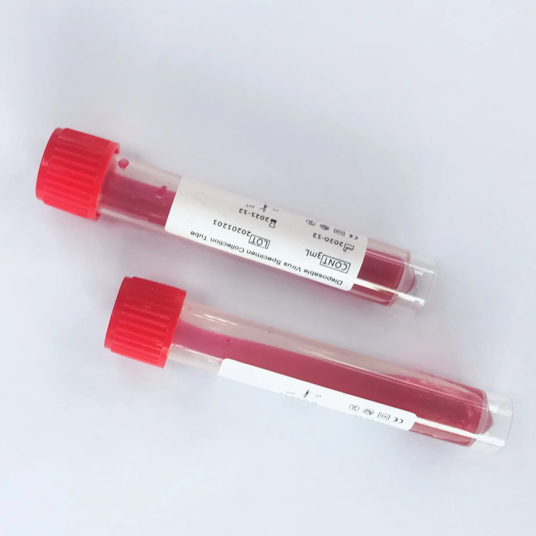 
China VTM nasopharyngeal sterile nasal throat nylon flocked swab specimen specimen collection pcr test 