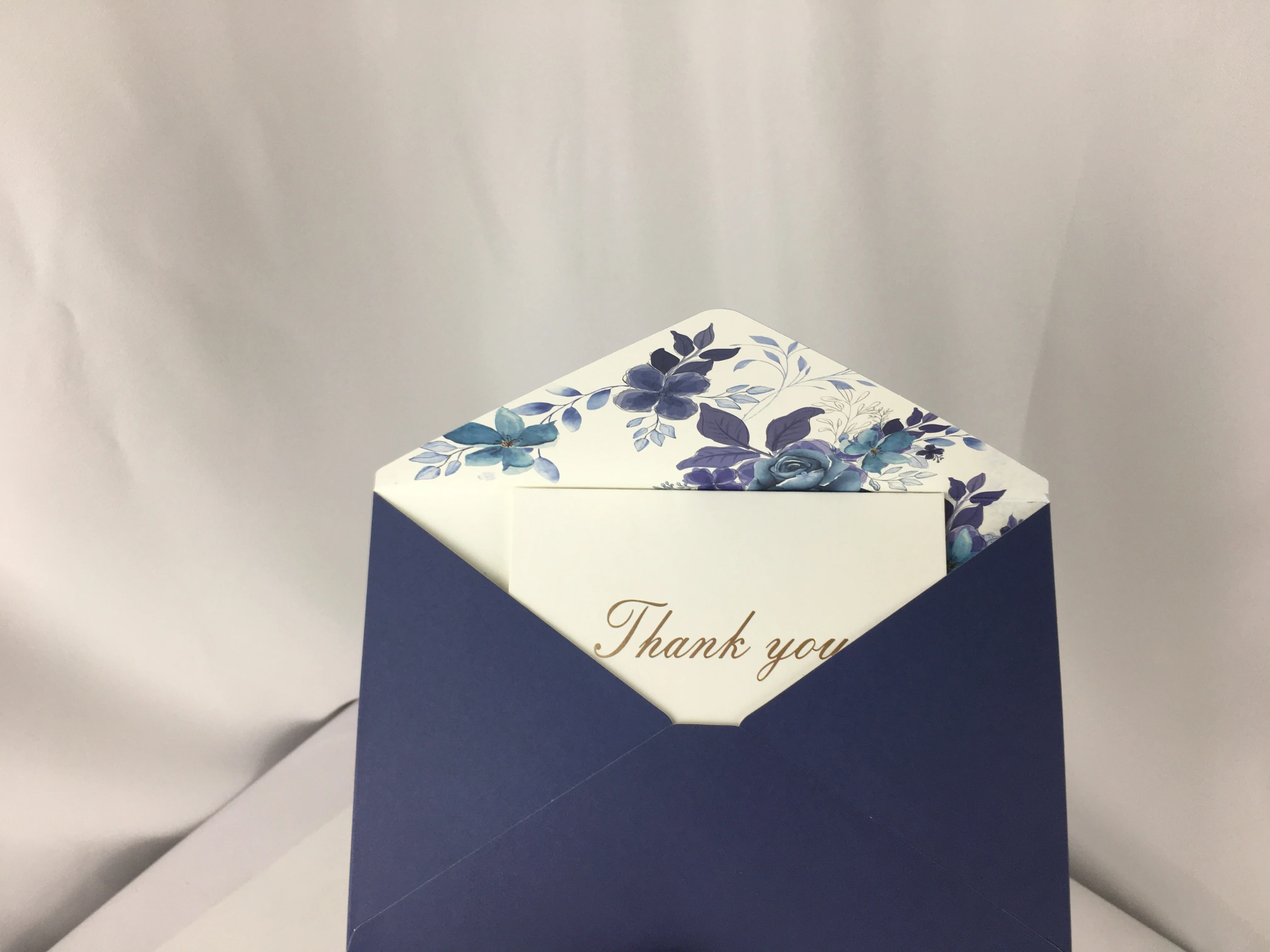 Custom Luxury Printed Wedding Invitation Dark Blue Kraft Paper Envelope Gift Card Envelope Packaging With Gold Foil Logo