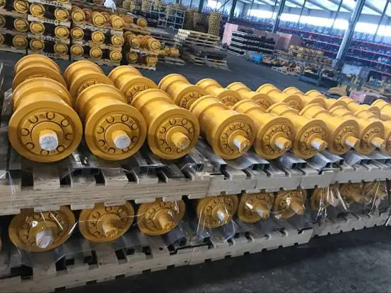undercarriage spare parts mini excavator bulldozer d355 d9n d7g heavy duty dozer track bottom roller
