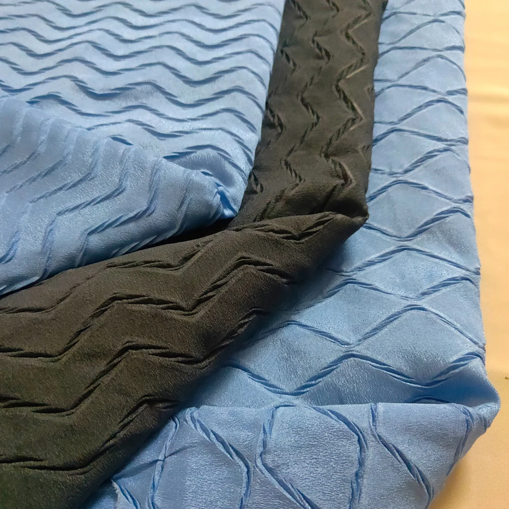 Factory custom Wholesale Pure Fancy Polyester Elastic Crinkle Crepe Fabric For Ladies Dresses Jumpsuits Clothing