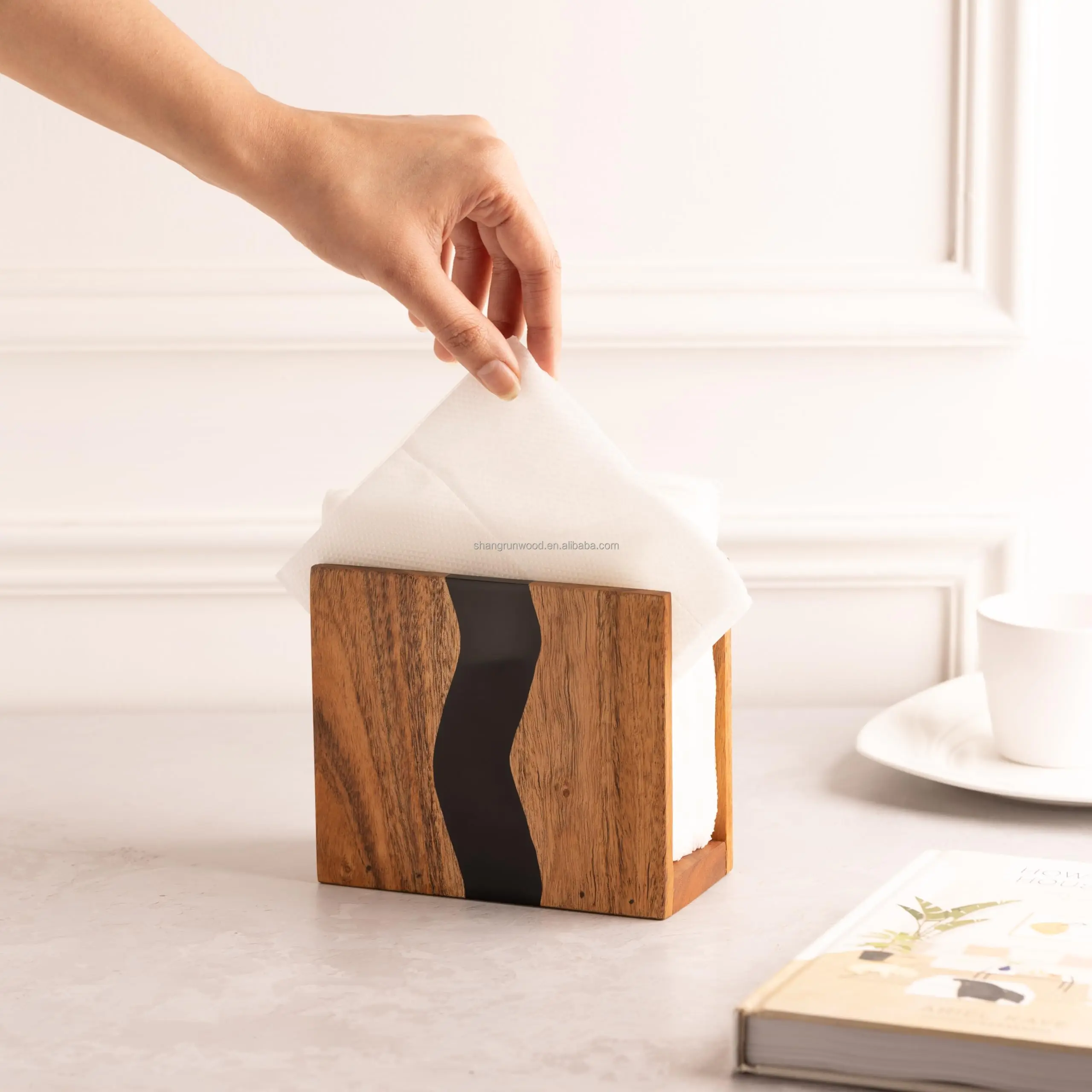 Acacia Wood & Transparent Epoxy Resin Tissue Dispenser Box Wooden Napkin Holders Farmhouse Napkin Organisation