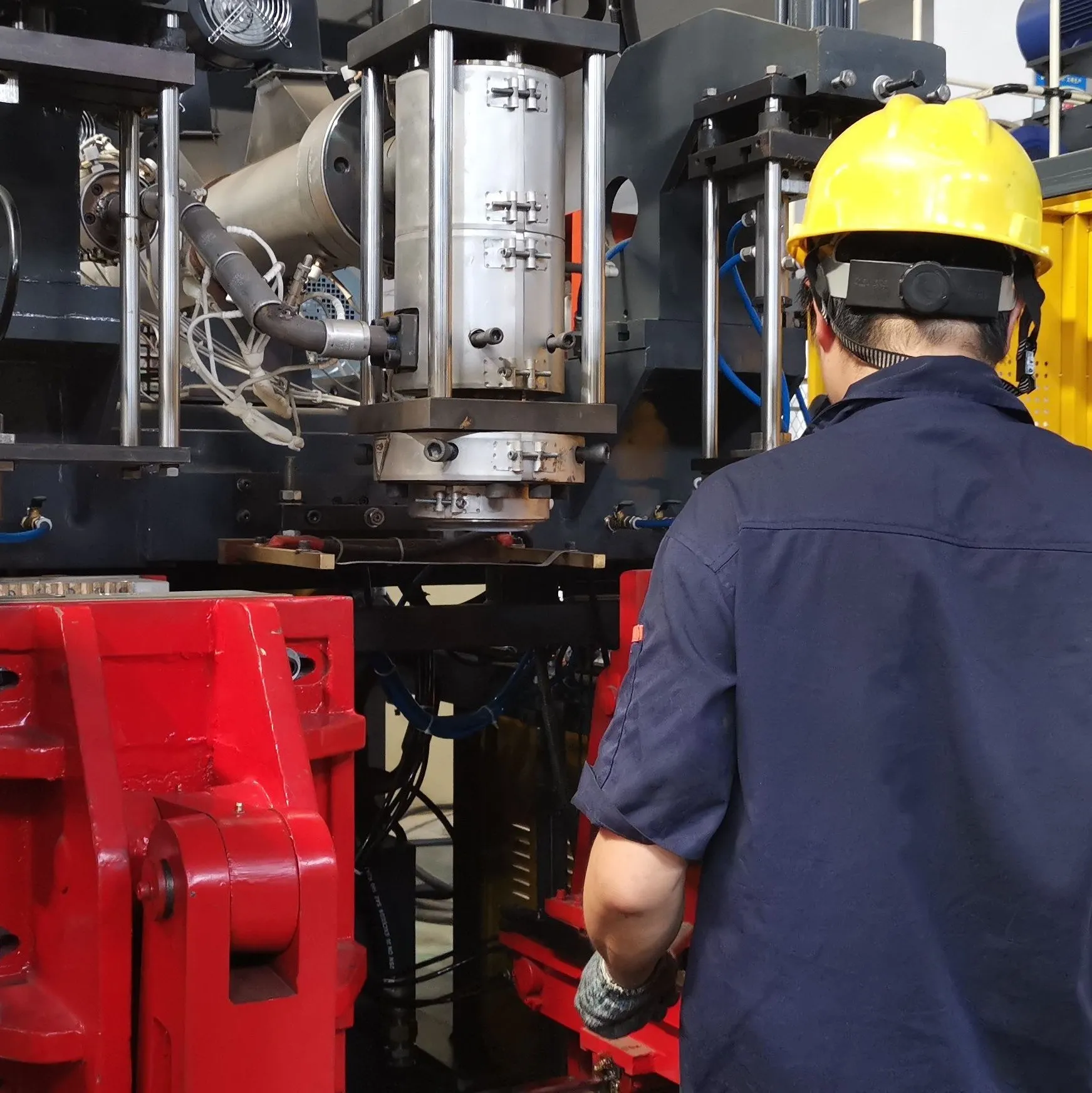 5litre plastic jerrycan making machine  extrusion blow molding machine 5l 1 gallon bottle blow molding machine price