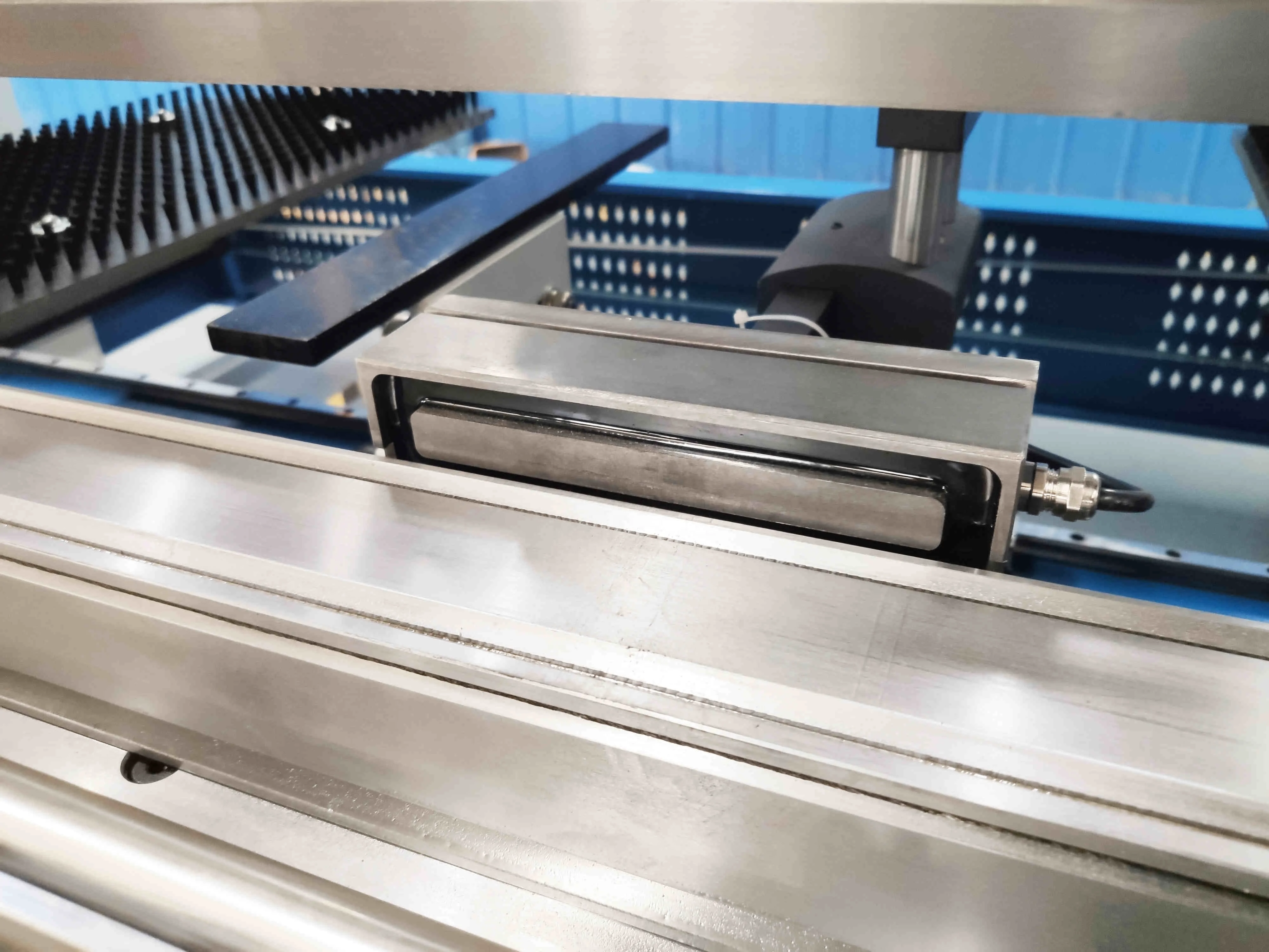 HARSLE 100T 3200mm TP10S Press Brake Machine For Metal Plate