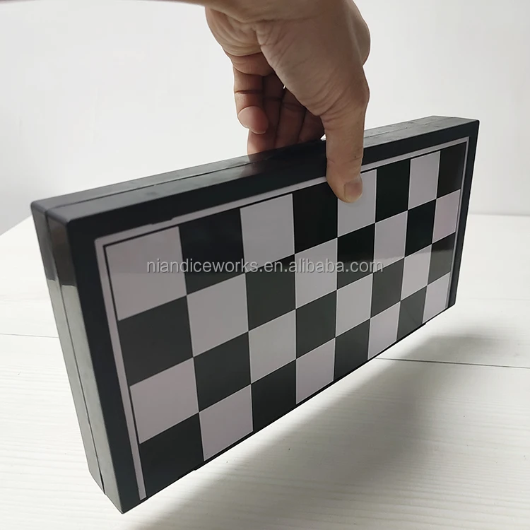 Magnetic chess4