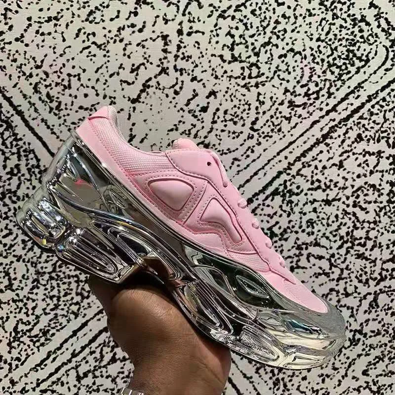 European New Style Raf Simons Ozweego Black Silver Metallic Leather Invisible 7 High Sports Running Shoes