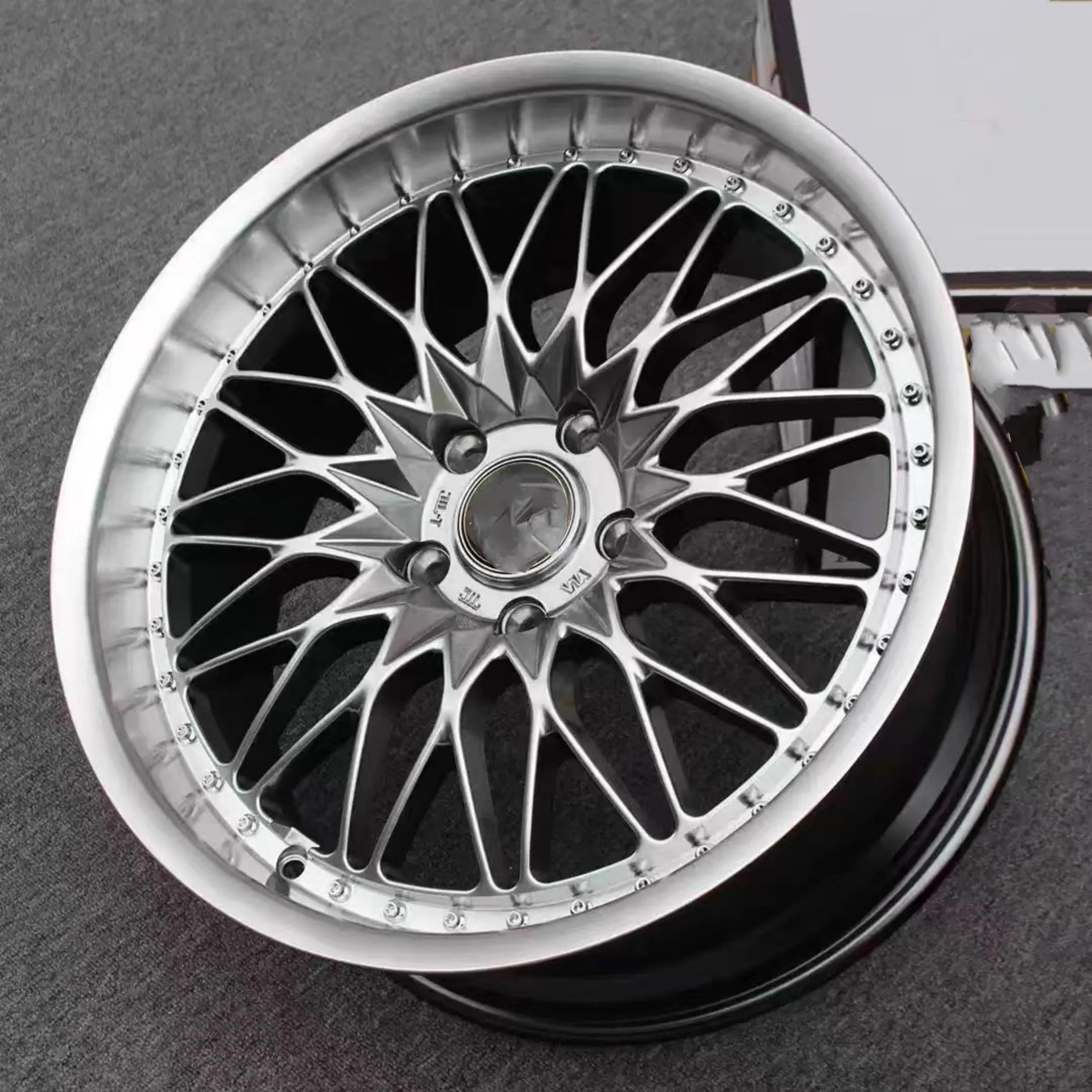 Stylish 18*8.5 Hyper Black Machined Lip Wheels PCD 5*108 ET 35 CB 73.1 for Ford Focus Volvo S60 Jaguar XF